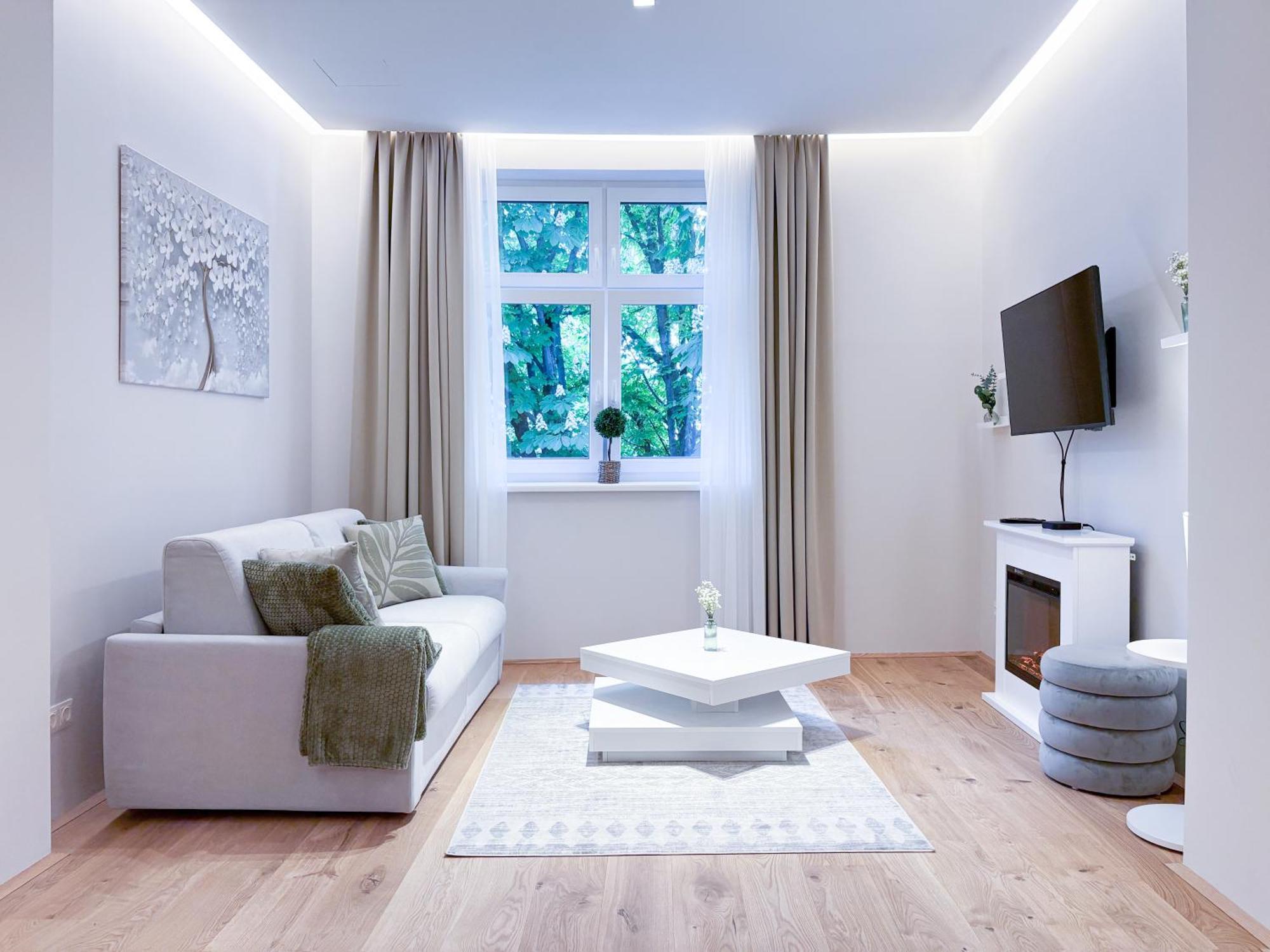 Magnificence - With Aircondition! Wenen